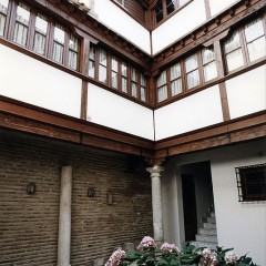 Casa patio en la Plaza del Colegio de Infantes, Toledo